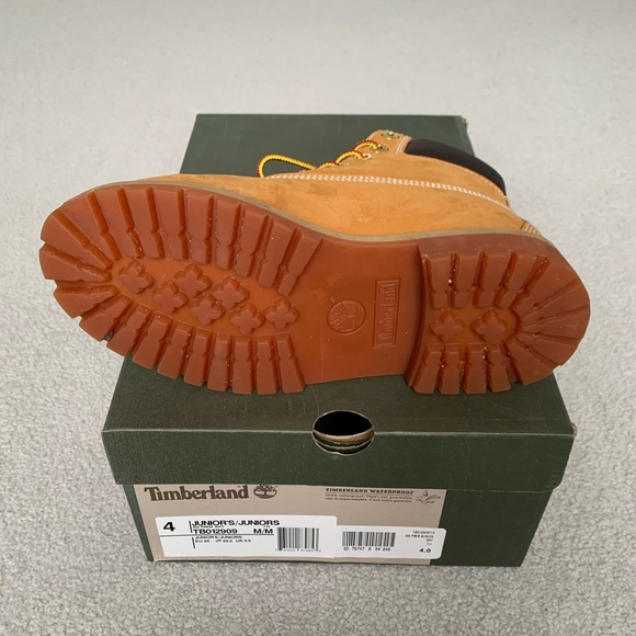 Beautiful Timberland Boots! - Picture 5 of 7